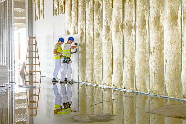 Best Fiberglass Insulation  in Uniontown, OH